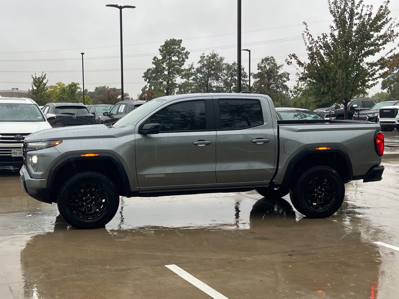 Used 2026 GMC Canyon Elevation w/ Convenience Package RWD image 6