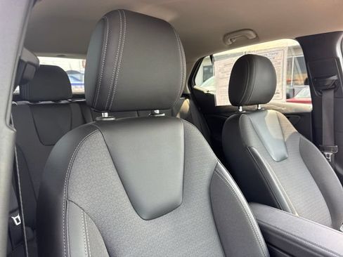 Used 2022 Buick Encore GX Preferred w/ Cold Weather Comfort Package FWD image 28