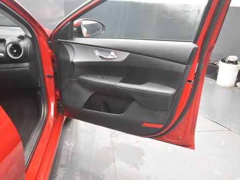 Certified 2023 Kia Forte LXS w/ LXS Technology Package image 14