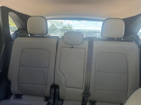Used 2020 Ford Escape SE FWD image 10