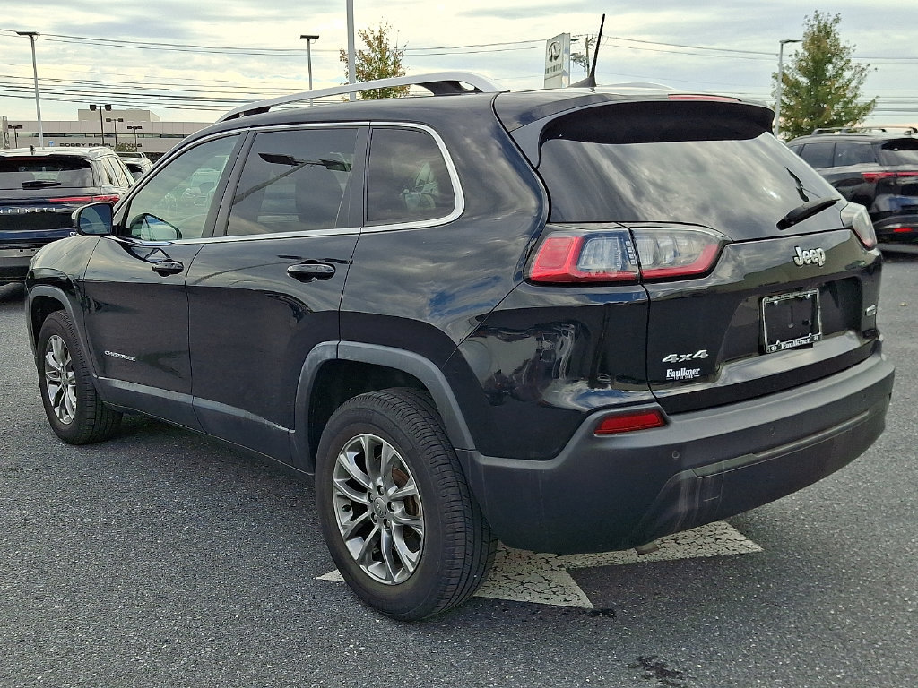 Used 2019 Jeep Cherokee Latitude Plus w/ Comfort/Convenience Group AWD/4WD image 4
