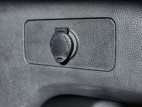 Certified 2024 Toyota RAV4 XLE AWD/4WD image 38