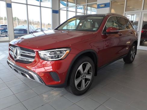 Used 2022 Mercedes-Benz GLC 300 4MATIC image 8