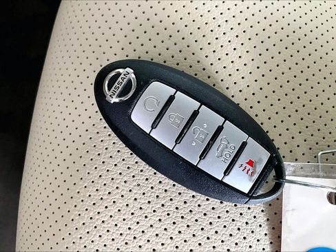 Used 2018 Nissan Murano Platinum FWD image 15