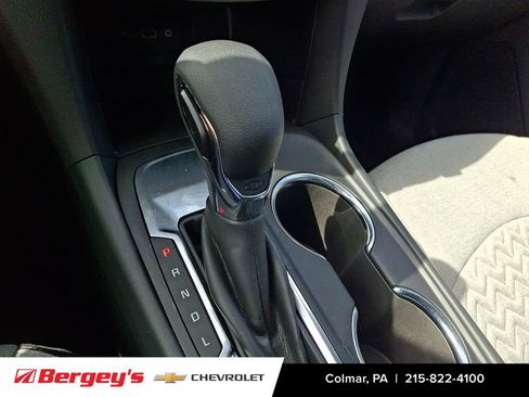 Certified 2024 Chevrolet Equinox LS w/ LS Convenience Package FWD image 17