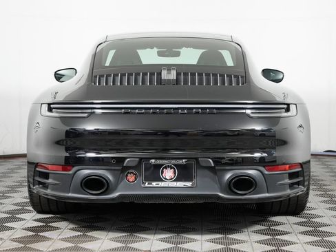 Certified 2024 Porsche 911 Carrera 4 AWD/4WD image 6