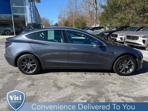 Used 2020 Tesla Model 3 Long Range image 9