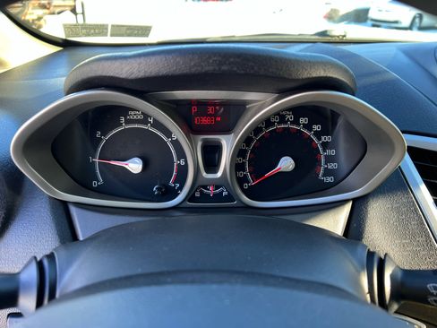 Used 2011 Ford Fiesta SE w/ 201A Rapid Spec Order Code image 11