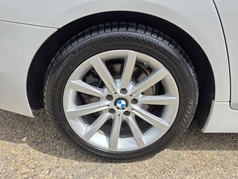 Used 2014 BMW 535i xDrive Sedan AWD/4WD image 42