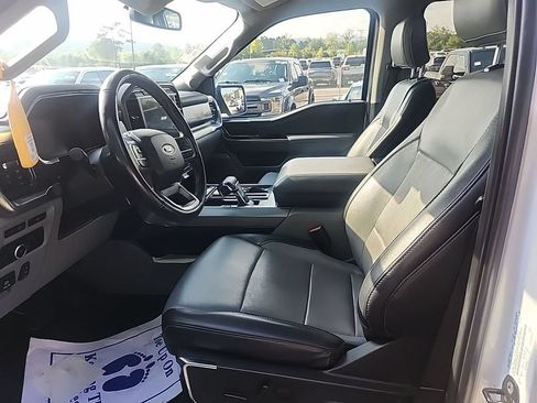Used 2023 Ford F150 Lariat AWD/4WD image 3