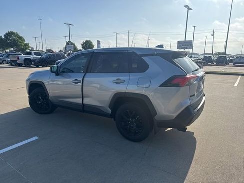 Certified 2025 Toyota RAV4 LE image 5