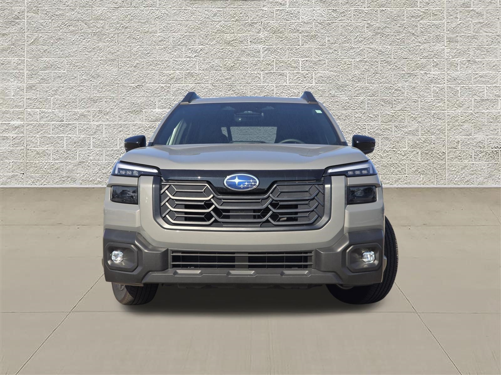 Certified 2026 Subaru Outback Limited AWD/4WD image 2
