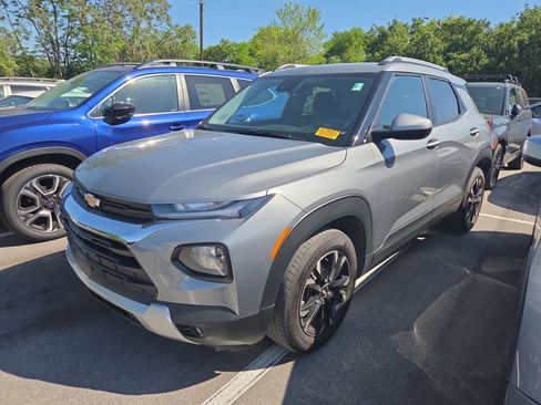 Used 2023 Chevrolet TrailBlazer LT w/ Convenience Package image 6