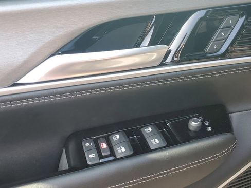 New 2025 Jeep Wagoneer Series II w/ Premium Group I image 22