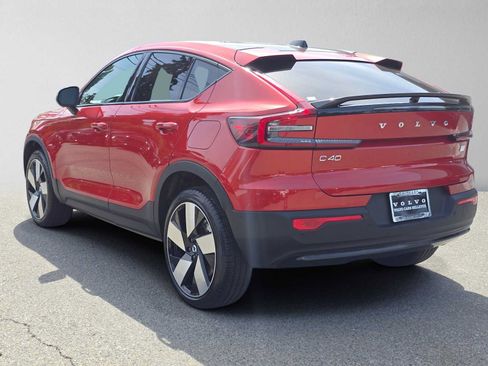 Certified 2023 Volvo C40 P8 Recharge Plus w/ Climate Package AWD/4WD image 6