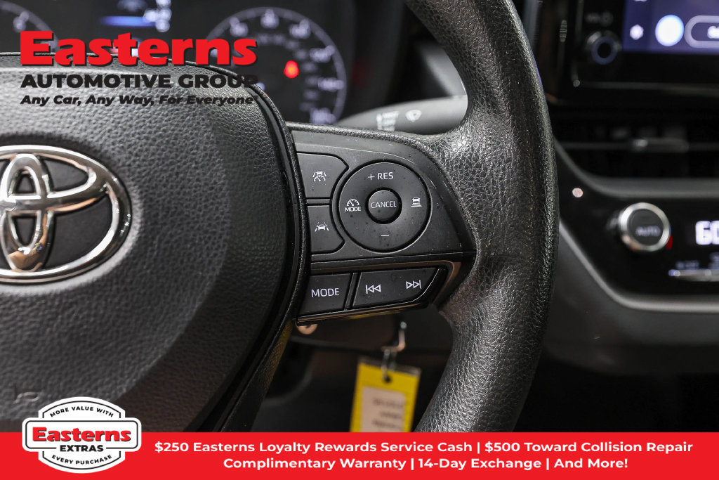 Used 2023 Toyota Corolla LE FWD image 14
