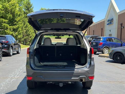 Used 2022 Subaru Forester AWD/4WD image 4