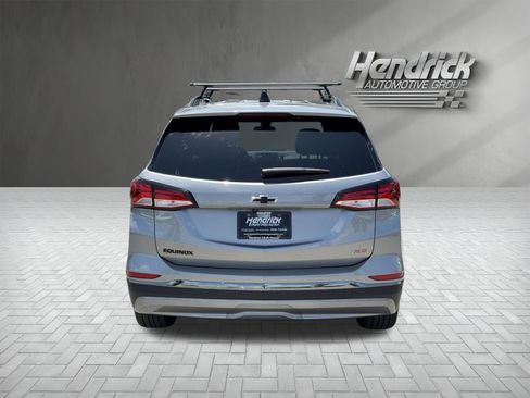 Used 2023 Chevrolet Equinox RS w/ RS Leather Package FWD image 9