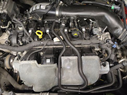 Used 2017 Ford Edge SE image 30