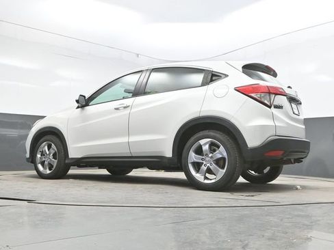 Used 2022 Honda HR-V LX image 40