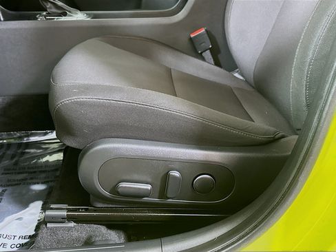 Used 2024 Hyundai Kona SEL FWD image 18