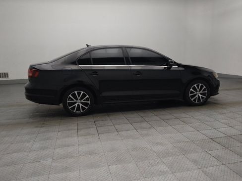 Used 2018 Volkswagen Jetta SE FWD image 10