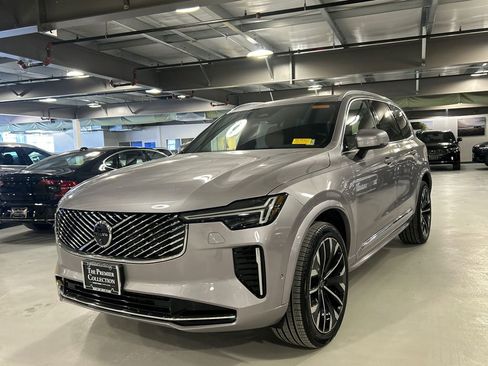 Used 2026 Volvo XC90 B6 Plus w/ Protection Package Premier image 5