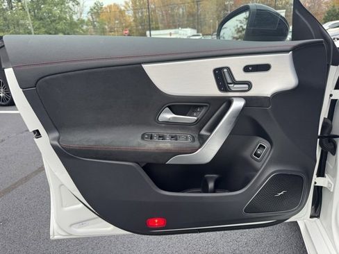 Certified 2024 Mercedes-Benz CLA 250 4MATIC image 19