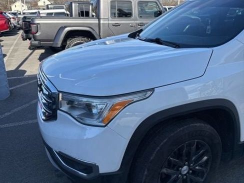 Used 2019 GMC Acadia SLT image 36