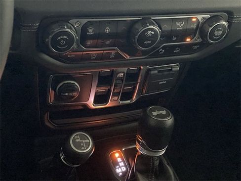 Used 2024 Jeep Wrangler Sahara w/ Technology Group image 23