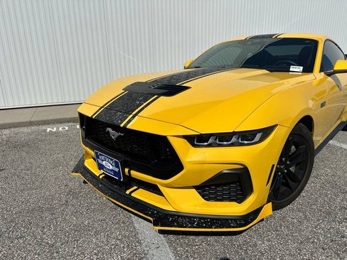 Certified 2024 Ford Mustang GT RWD image 2