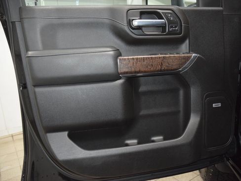 Used 2023 GMC Sierra 2500 Denali w/ Denali Ultimate Package image 49