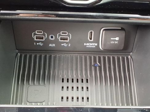 New 2026 Jeep Grand Cherokee Summit w/ Obsidian Package AWD/4WD image 16