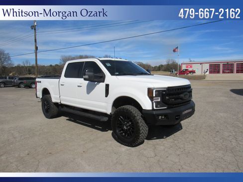 Used 2022 Ford F250 Lariat w/ Black Appearance Package image 18