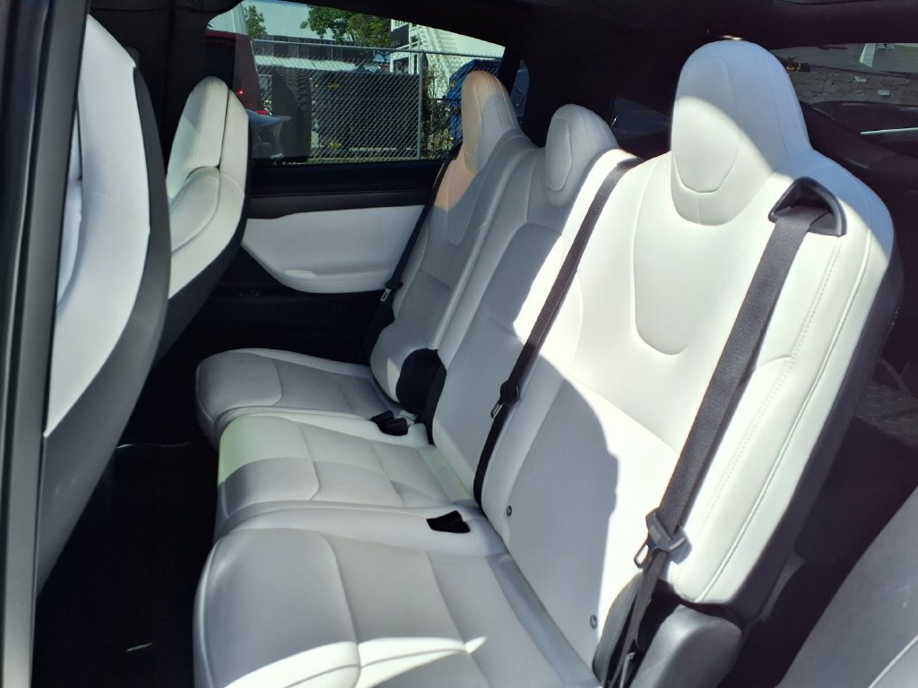 Used 2019 Tesla Model X Performance AWD/4WD image 15