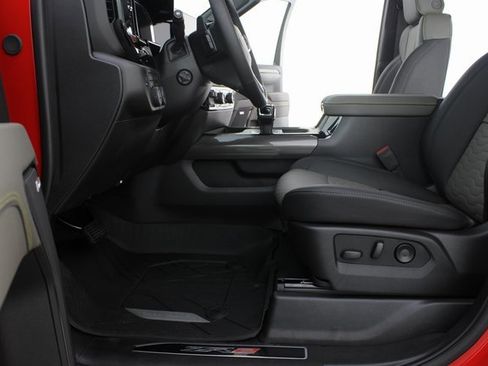 New 2026 Chevrolet Silverado 1500 ZR2 image 19