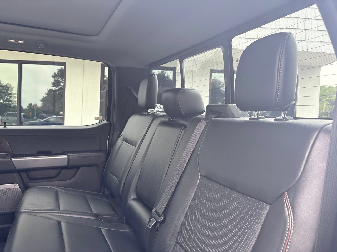 Used 2023 Ford F150 Lariat w/ Equipment Group 502A High AWD/4WD image 4