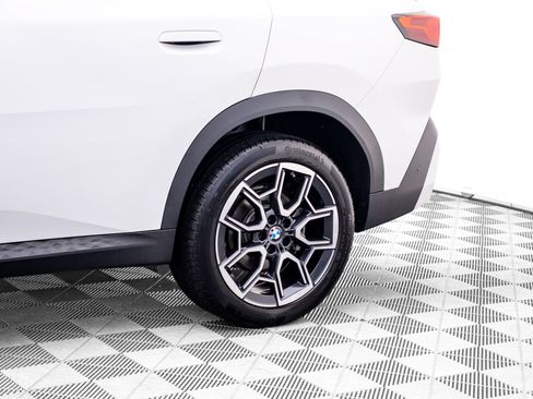 Certified 2026 BMW X2 xDrive28i w/ Technology Package AWD/4WD image 35