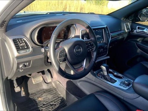 Used 2018 Jeep Grand Cherokee Trailhawk w/ Trailhawk Luxury Group image 14