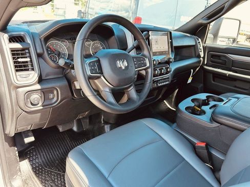 New 2025 RAM 3500 Tradesman image 9