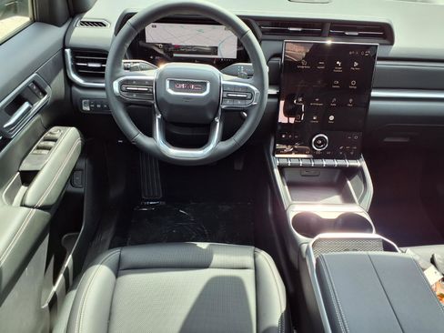 New 2026 GMC Terrain Elevation w/ Elevation Premium Package FWD image 2