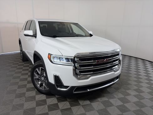 Certified 2023 GMC Acadia SLE FWD image 1