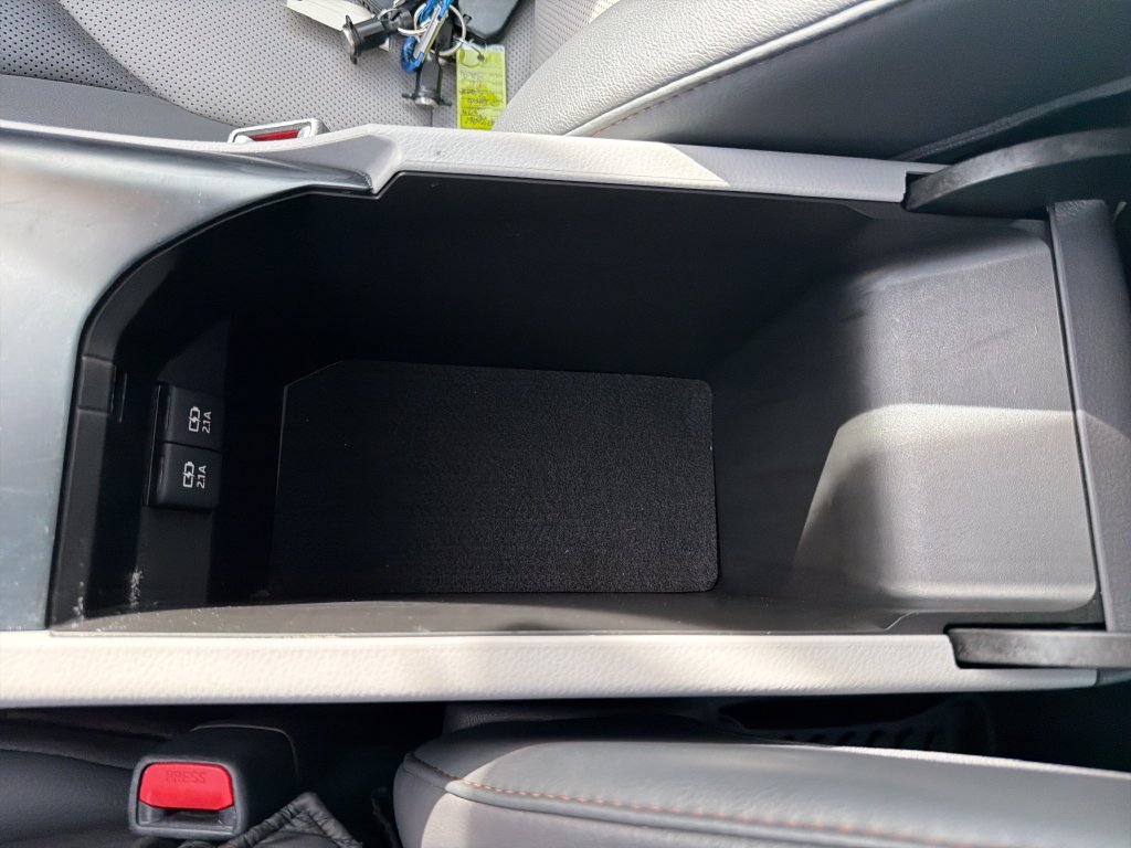 Used 2020 Toyota Camry XLE w/ Driver Assist Package FWD image 27