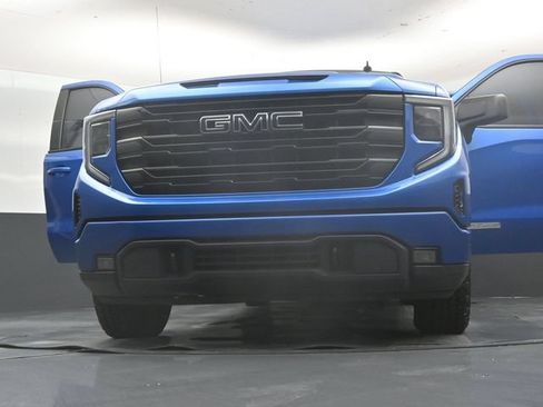Used 2023 GMC Sierra 1500 Elevation w/ LPO, Elevation Black Package AWD/4WD image 64