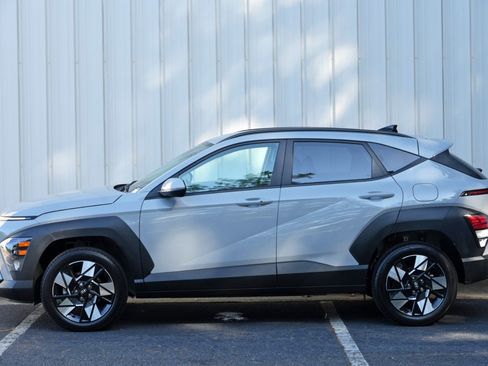 Used 2025 Hyundai Kona SEL AWD/4WD image 46