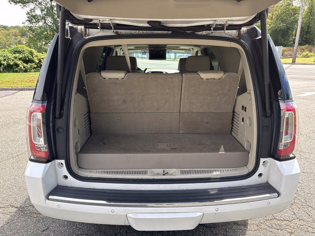 Used 2019 GMC Yukon Denali w/ Open Road Package AWD/4WD image 13