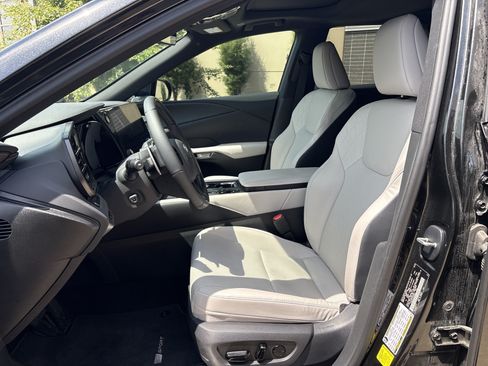 Used 2025 Lexus RX 350 F Sport w/ Accessory Package (P1) AWD/4WD image 20
