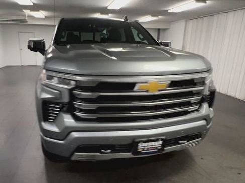 Certified 2025 Chevrolet Silverado 1500 High Country image 3