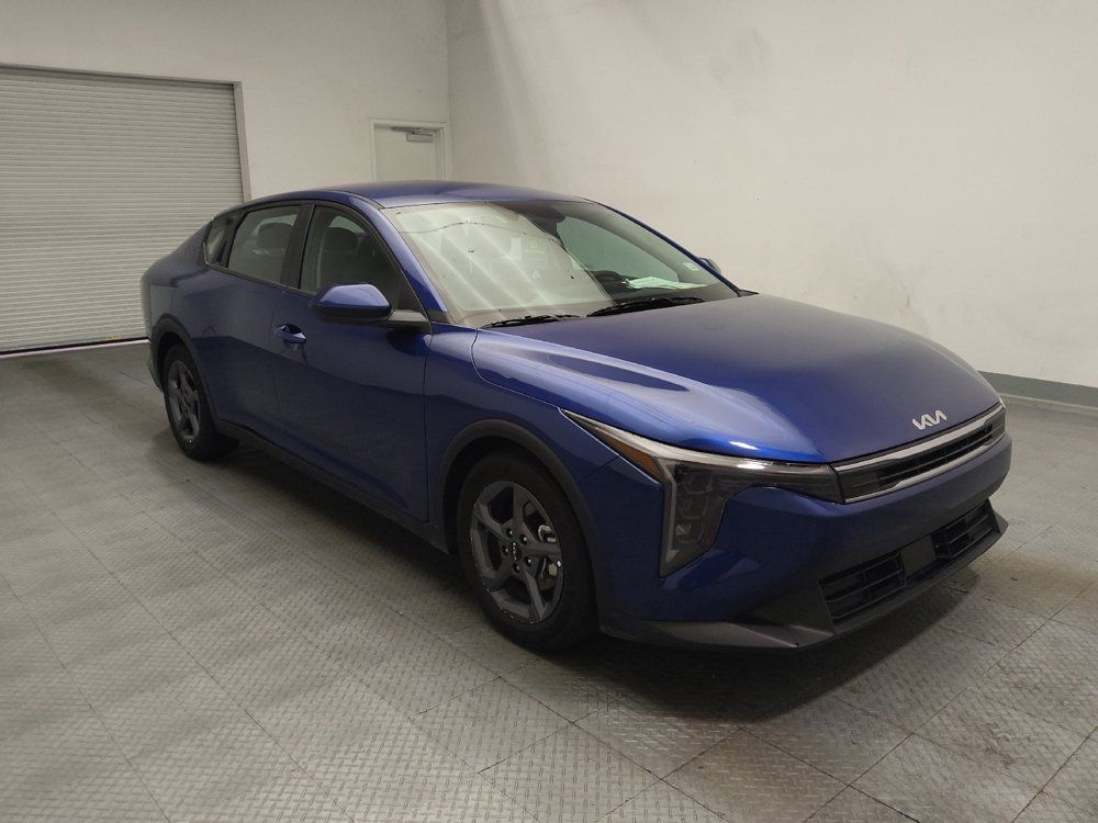 Used 2025 Kia K4 FWD image 13
