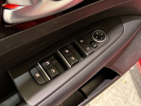 Used 2022 Kia Forte GT image 30